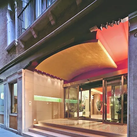 ホテル Palace Bonvecchiati