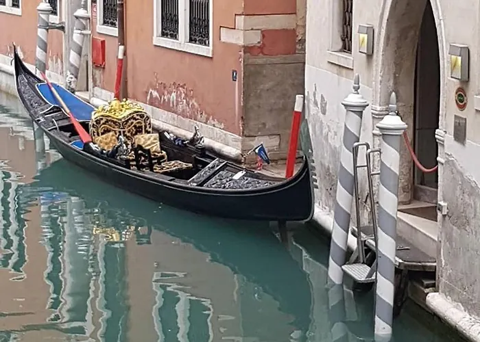 Palace Bonvecchiati Hotel Venecia