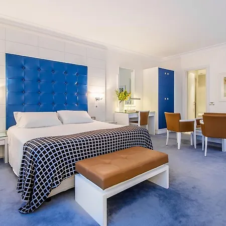 Palace Bonvecchiati Otel Venedik