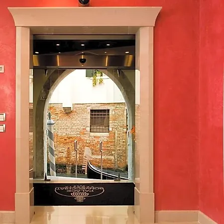 Palace Bonvecchiati 4* Venedig
