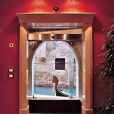 Palace Bonvecchiati Hotel