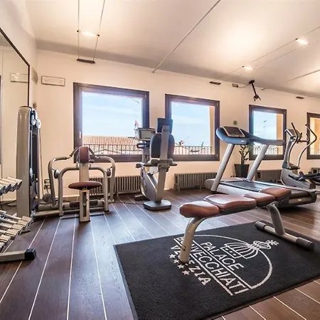 Отель Palace Bonvecchiati