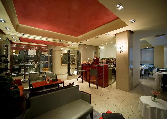 Palace Bonvecchiati ホテル 4*