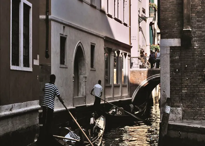 Palace Bonvecchiati ホテル