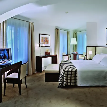 Отель Palace Bonvecchiati